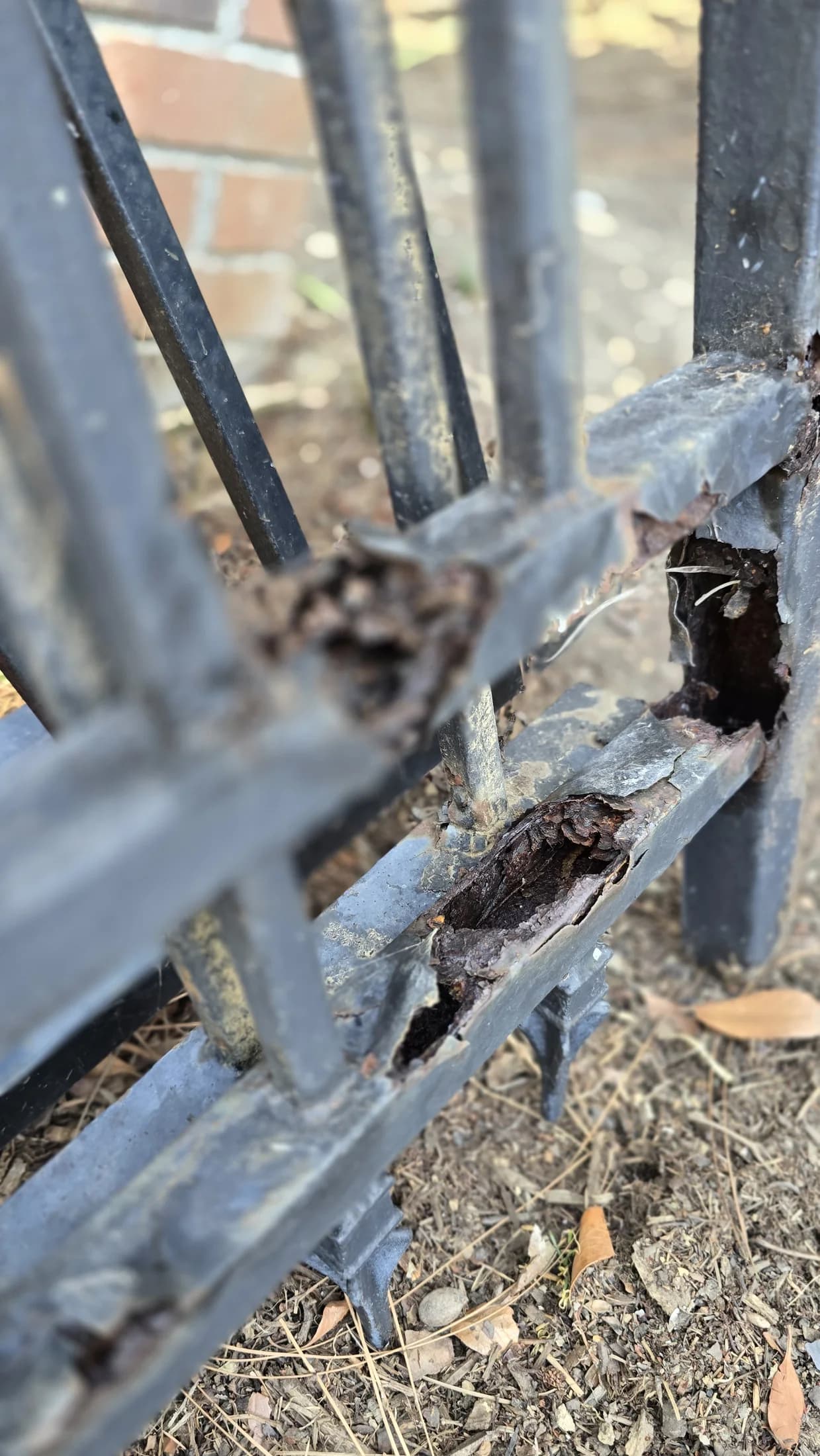 Failed rusted rail joints at Turtle Rock Summit before repair